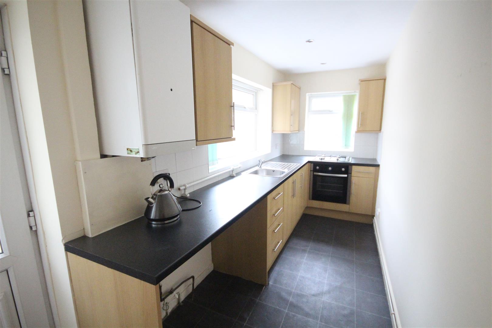 3 bedroom mid terrace house To Let in Barnoldswick - IMG_9683.JPG